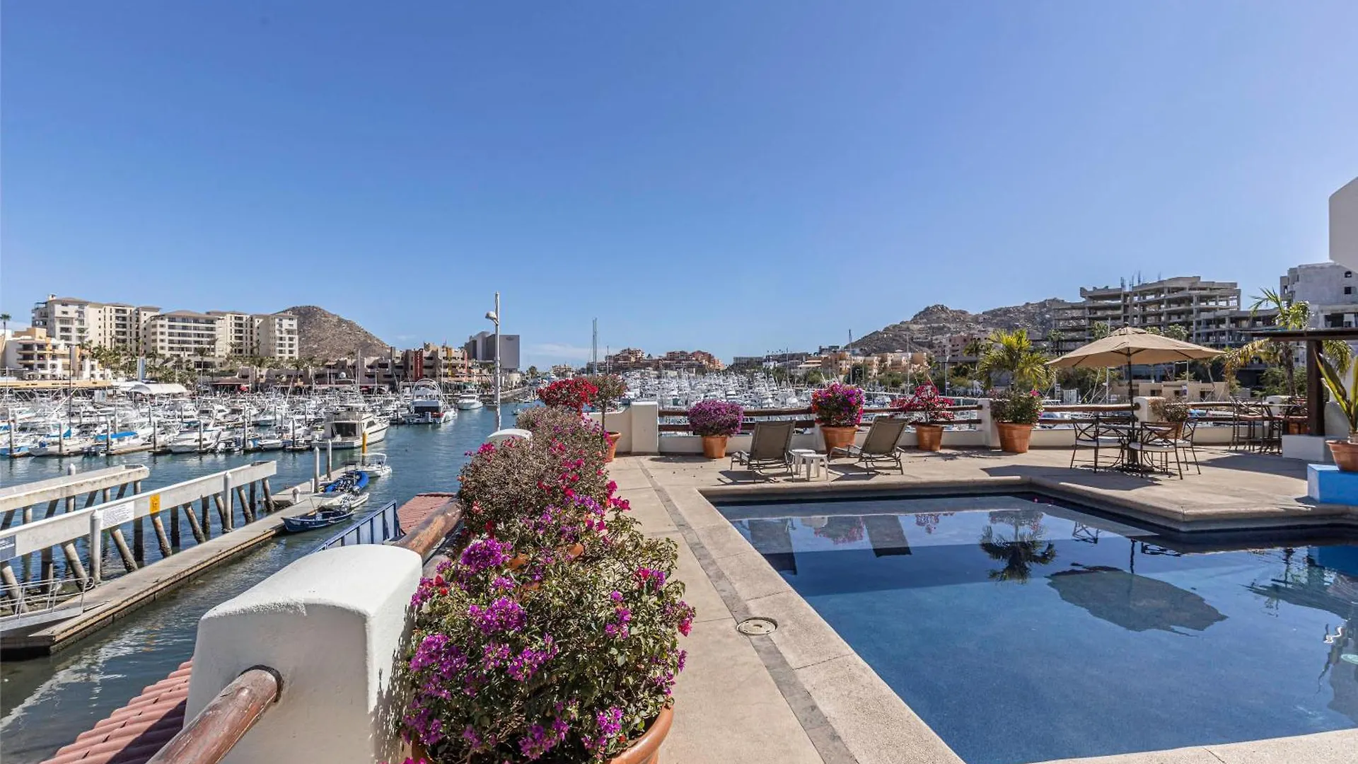 Amazing Condo Overlooking Cabo Marina Pool Access Кабо-Сан-Лукас 0*,