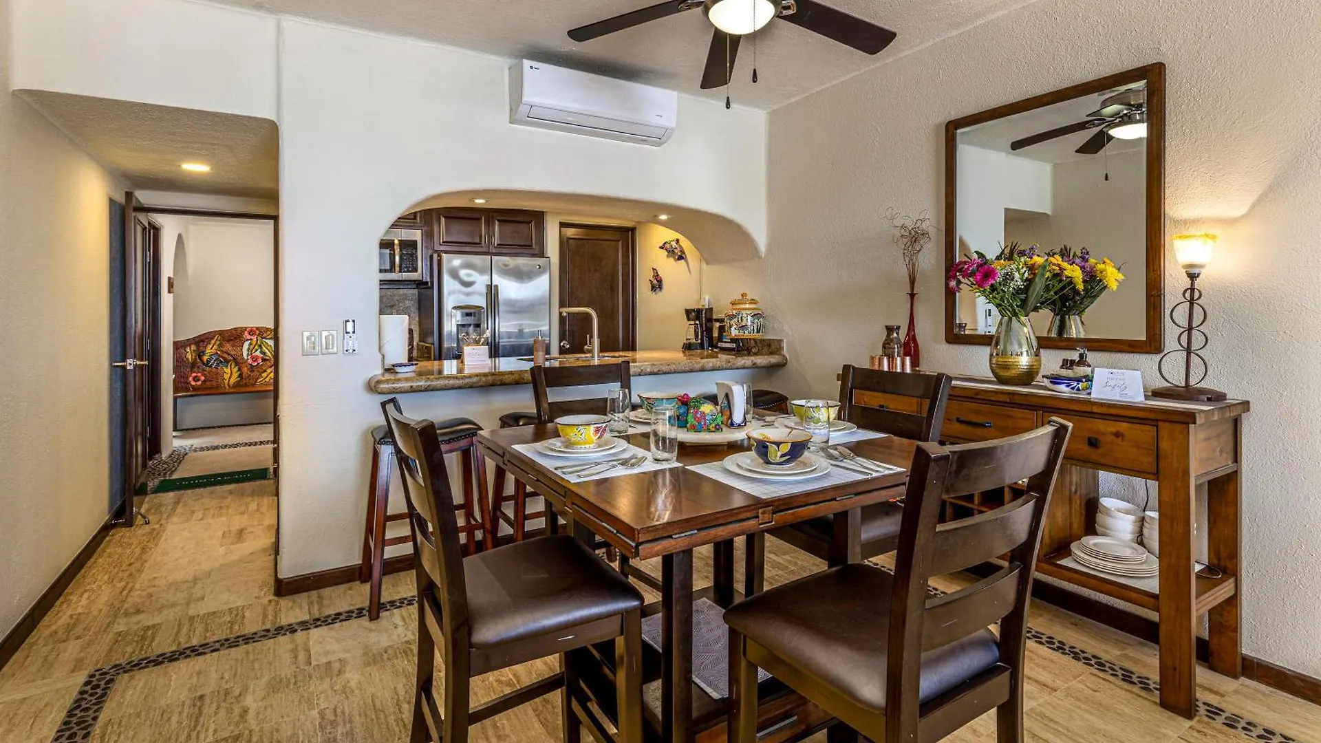 Дом отдыха Amazing Condo Overlooking Cabo Marina Pool Access Кабо-Сан-Лукас