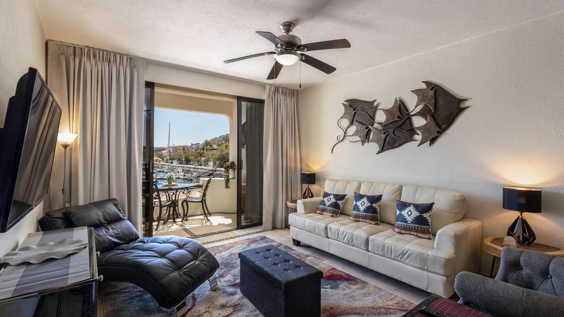 Amazing Condo Overlooking Cabo Marina Pool Access Кабо-Сан-Лукас Мексика
