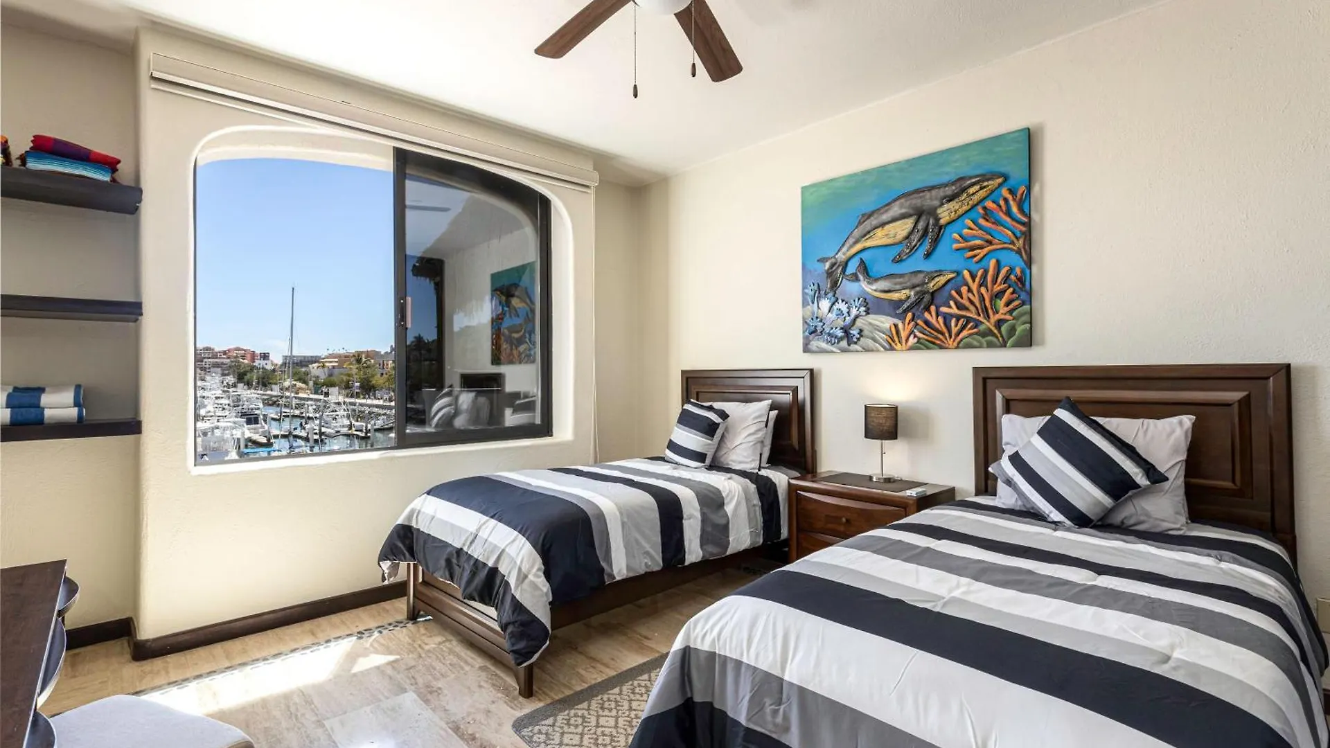 Amazing Condo Overlooking Cabo Marina Pool Access Кабо-Сан-Лукас